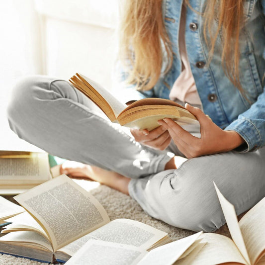 11 WAYS TO GET PAID TO READ BOOKS IN 2024